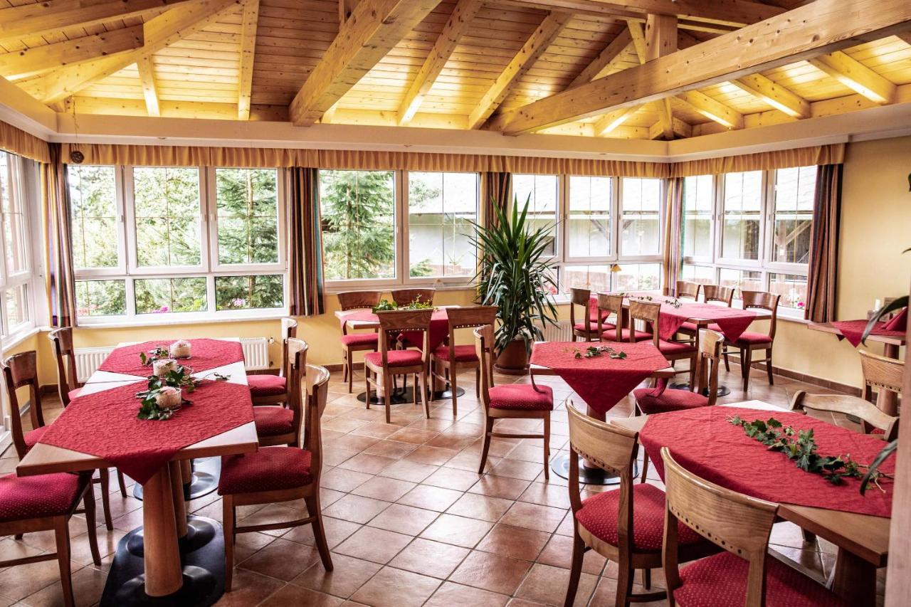 Gasthof Zum Kramer Gurk Exteriör bild