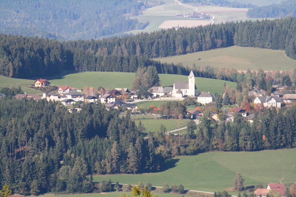 Gasthof Zum Kramer Gurk Exteriör bild